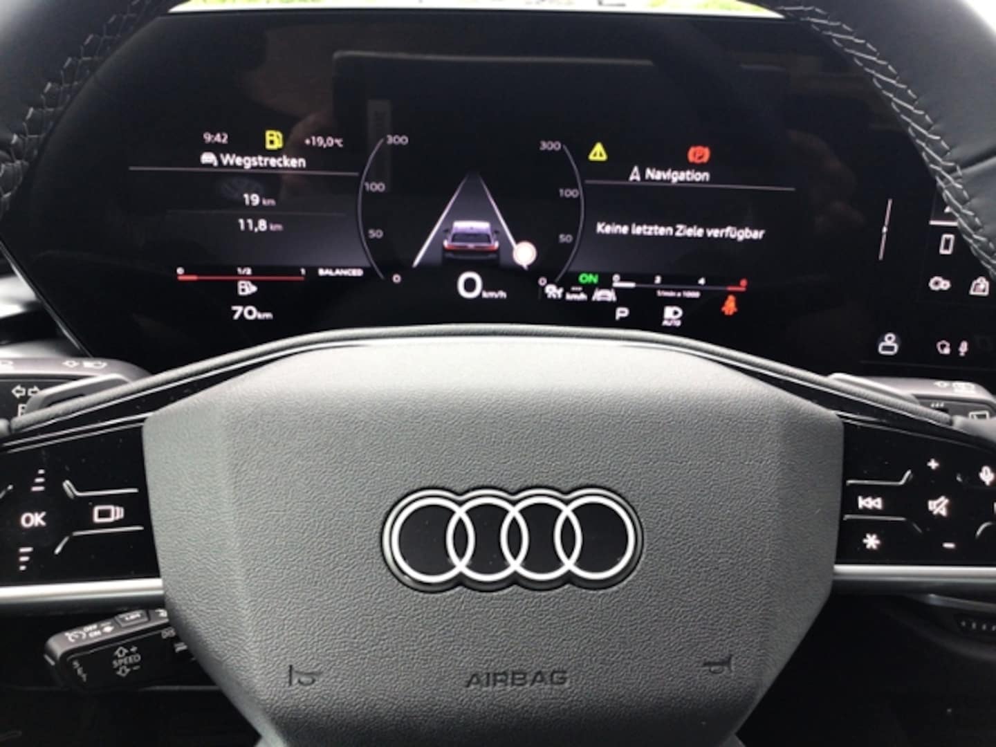 Bild über Audi A5 Avant TDI 150 kW S tronic - für weitere Informationen kontaktieren Sie den Audi Partner