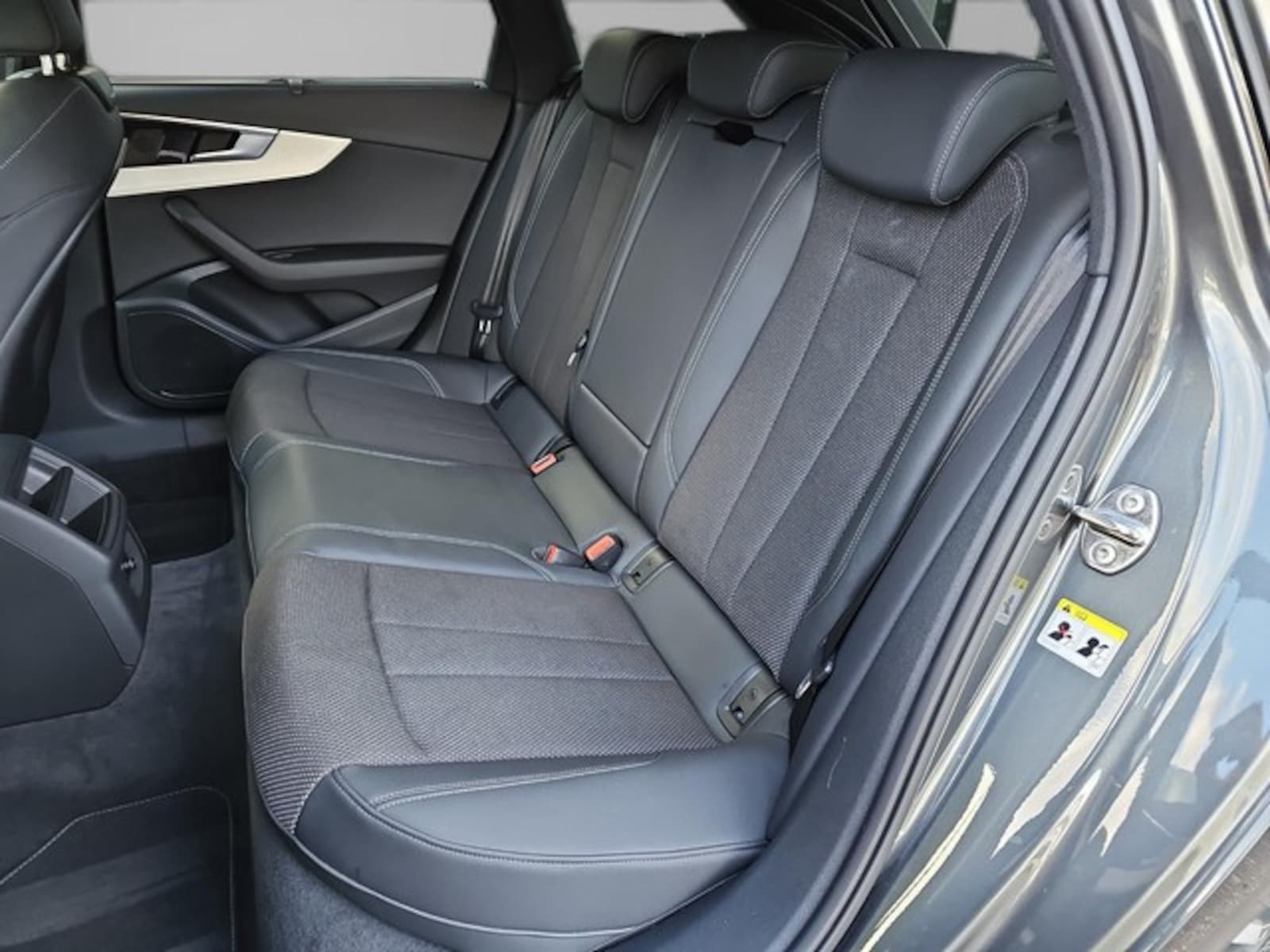 Audi A4 Avant – Bild 15
