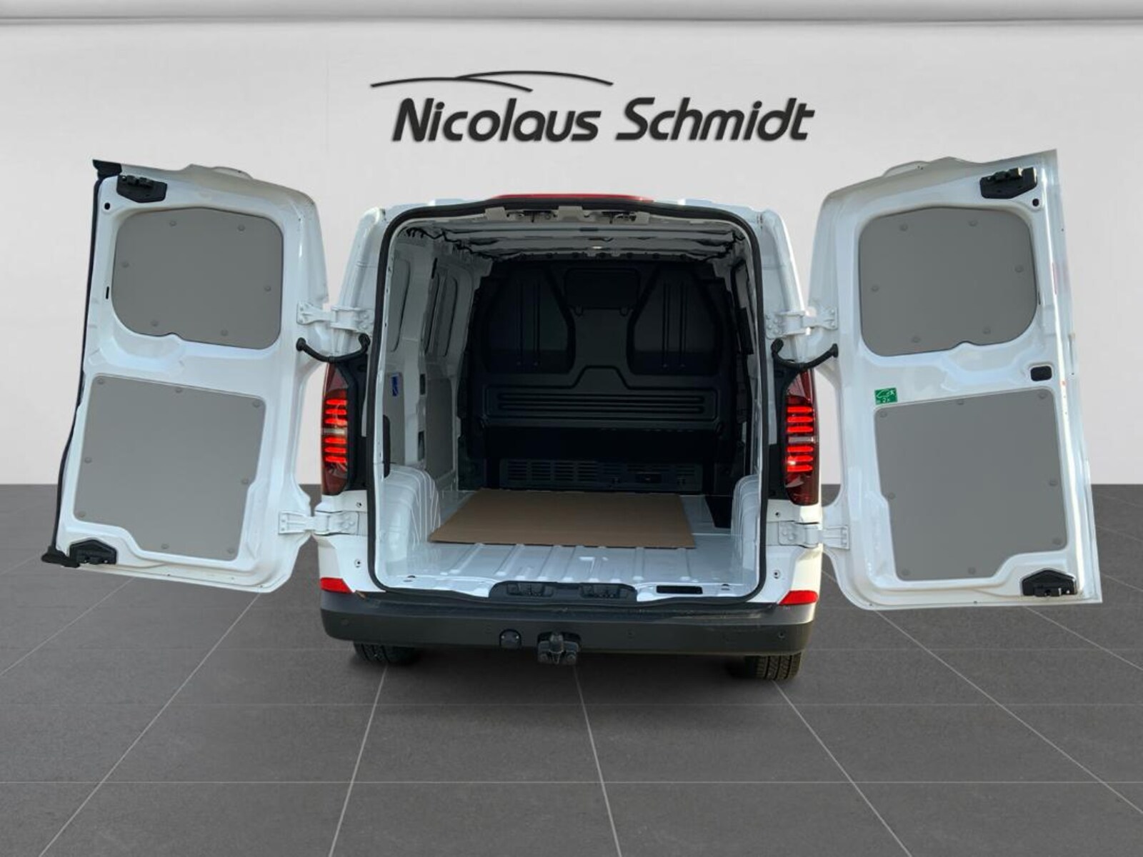 Volkswagen Transporter Kasten kurzer Radstand – Bild 10