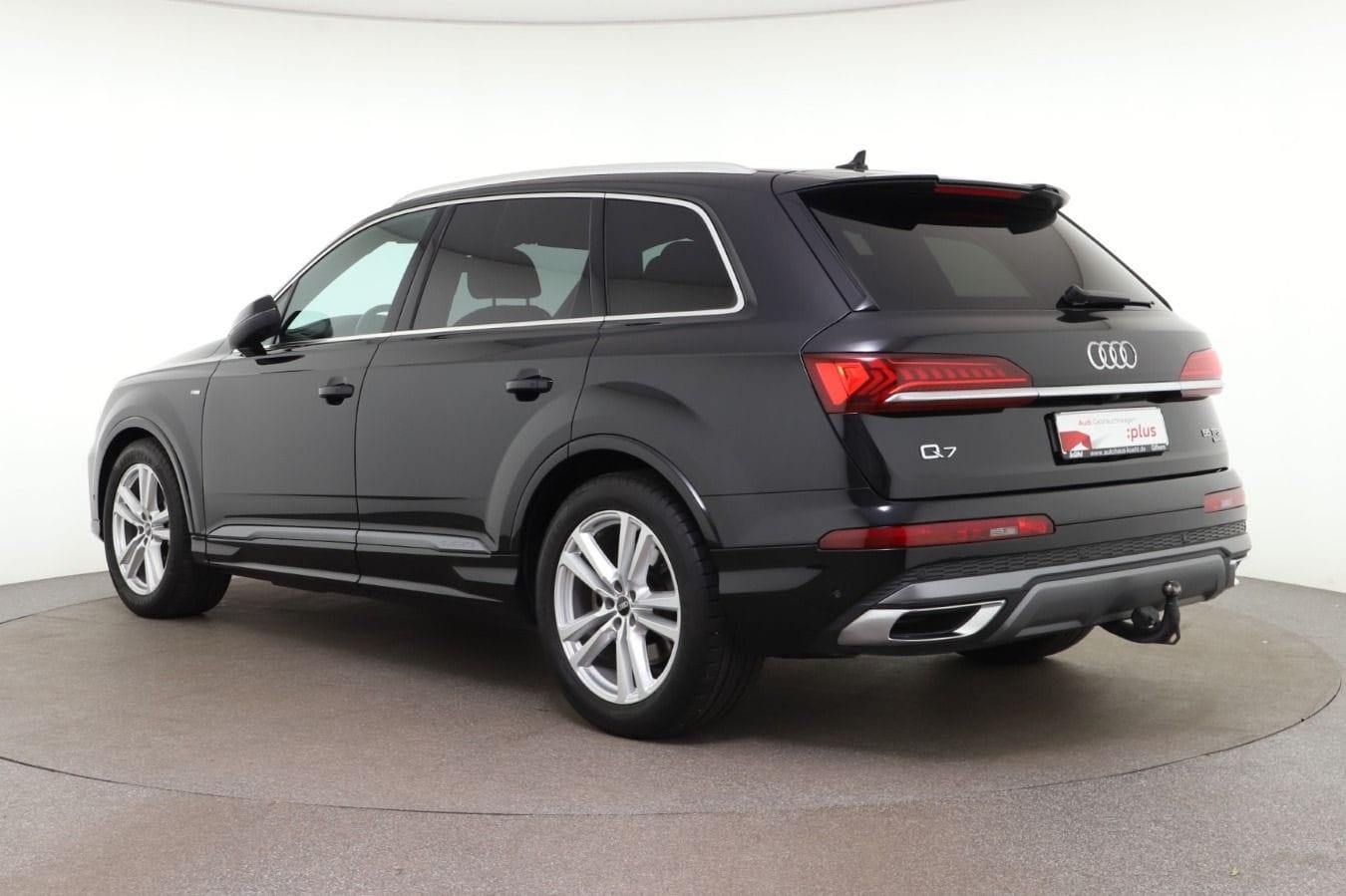Image about Audi Q7 55 TFSI quattro tiptronic
