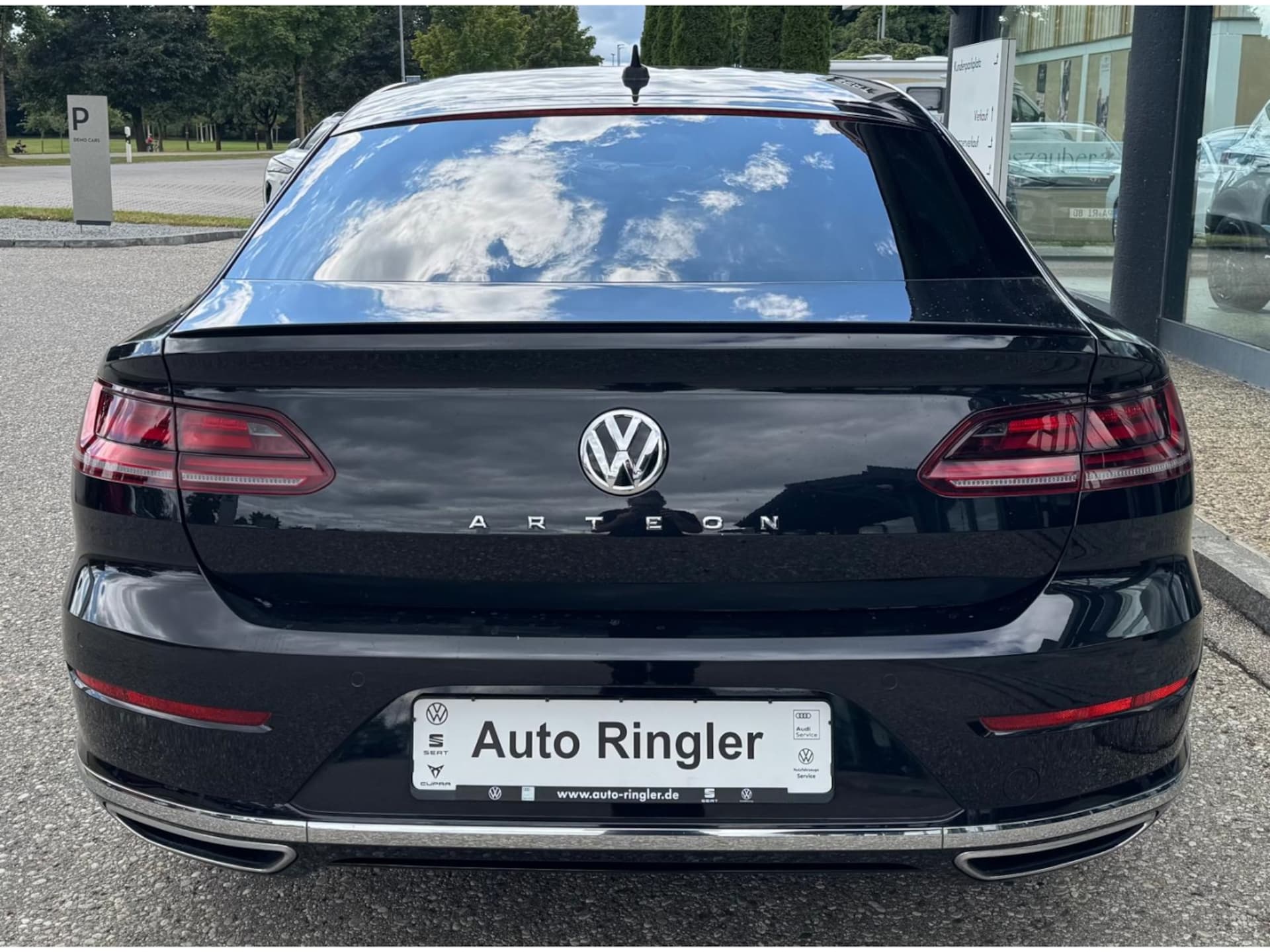 Volkswagen Arteon R-Line