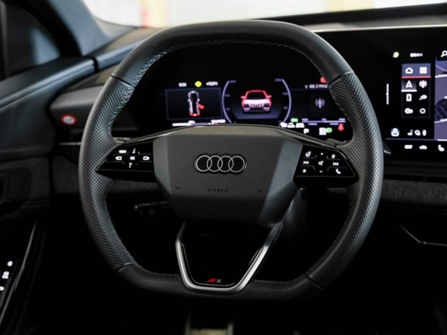 Bild über Audi Q6 SUV e-tron e-tron performance - für weitere Informationen kontaktieren Sie den Audi Partner