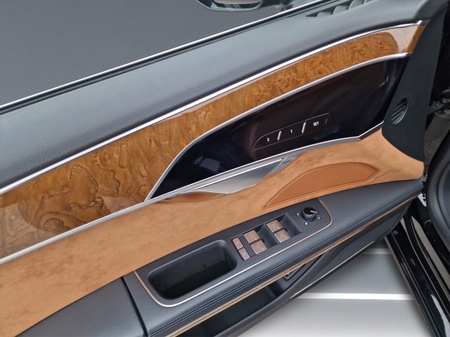 Image about Audi A8 60 TFSI quattro tiptronic