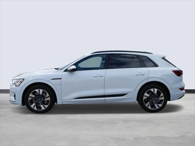 Used 2022 Audi e-tron Premium with VIN WA1AAAGE4NB041858 for sale in Maplewood, Minnesota