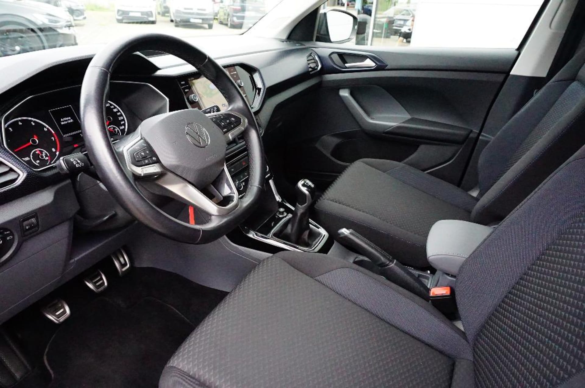 Volkswagen T-Cross United