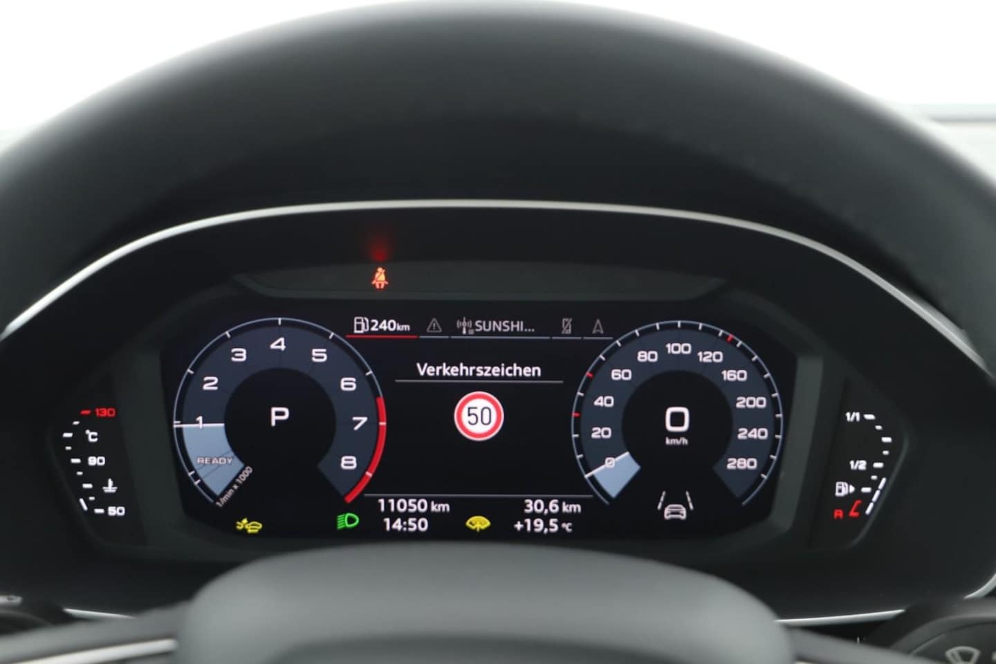 Bild über Audi Q3 TFSI 110 kW S tronic - für weitere Informationen kontaktieren Sie den Audi Partner