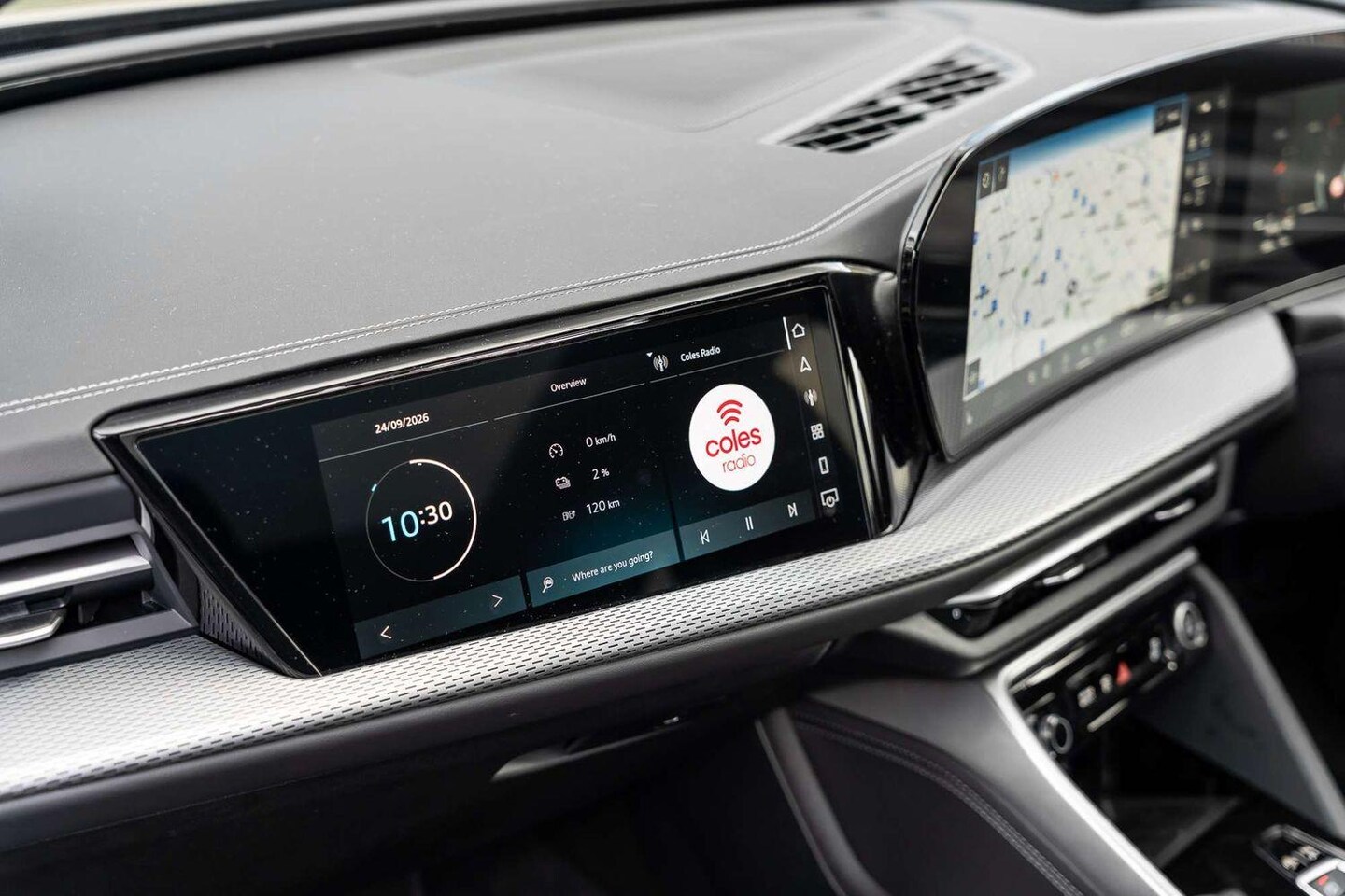 Image about Audi Q5 SUV e-hybrid quattro S tronic