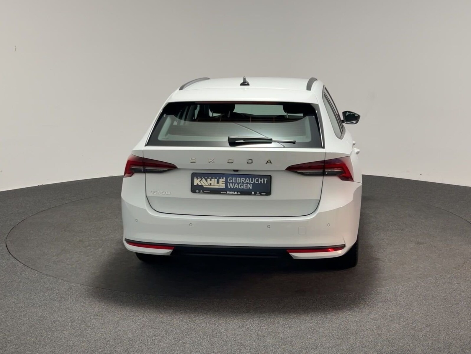 Škoda Octavia Combi – Bild 7