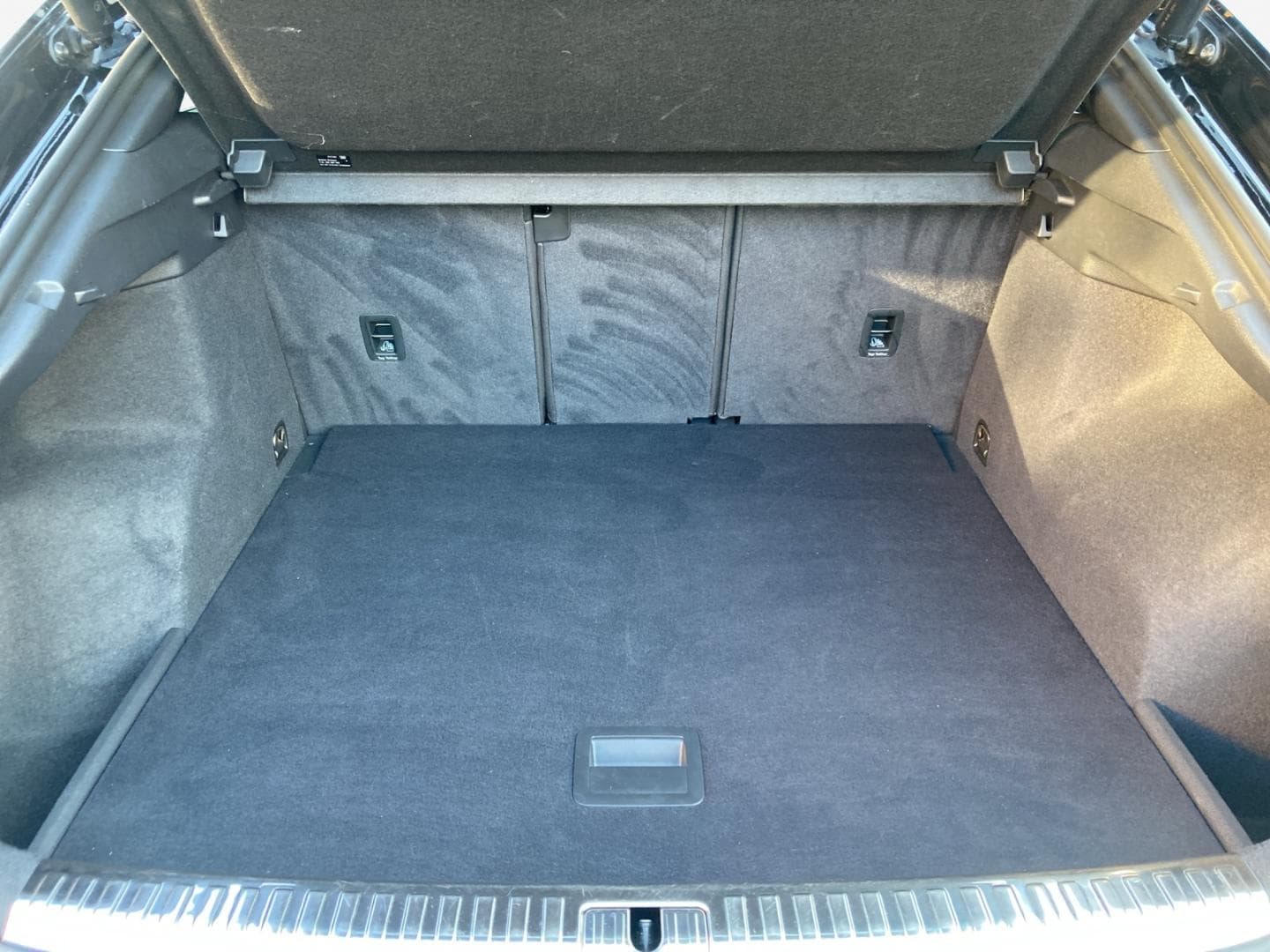 Image about Audi Q3 Sportback Attraction S line 35 TFSI 110 kW (150 PS) S tronic