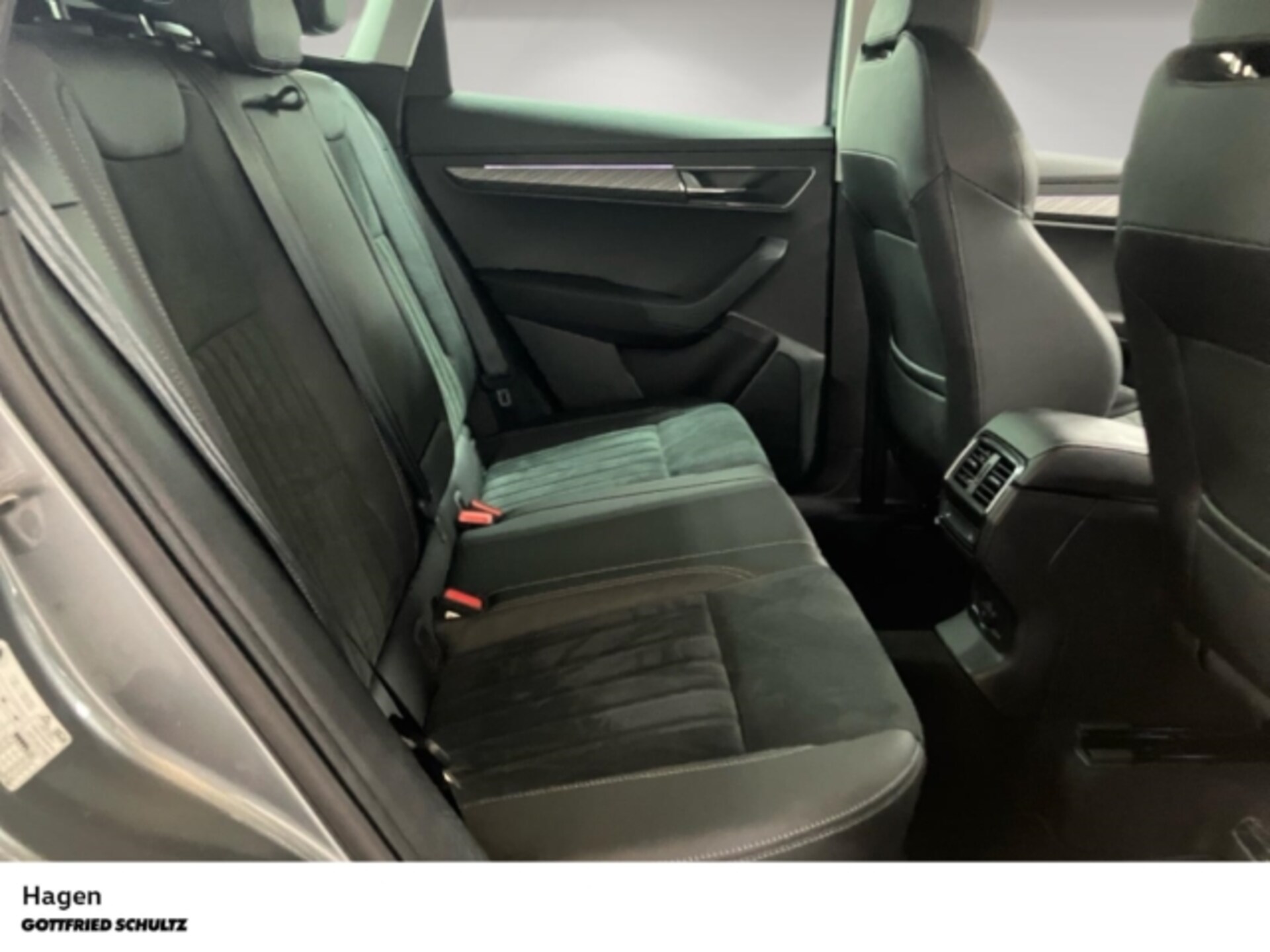 Skoda Karoq Tour