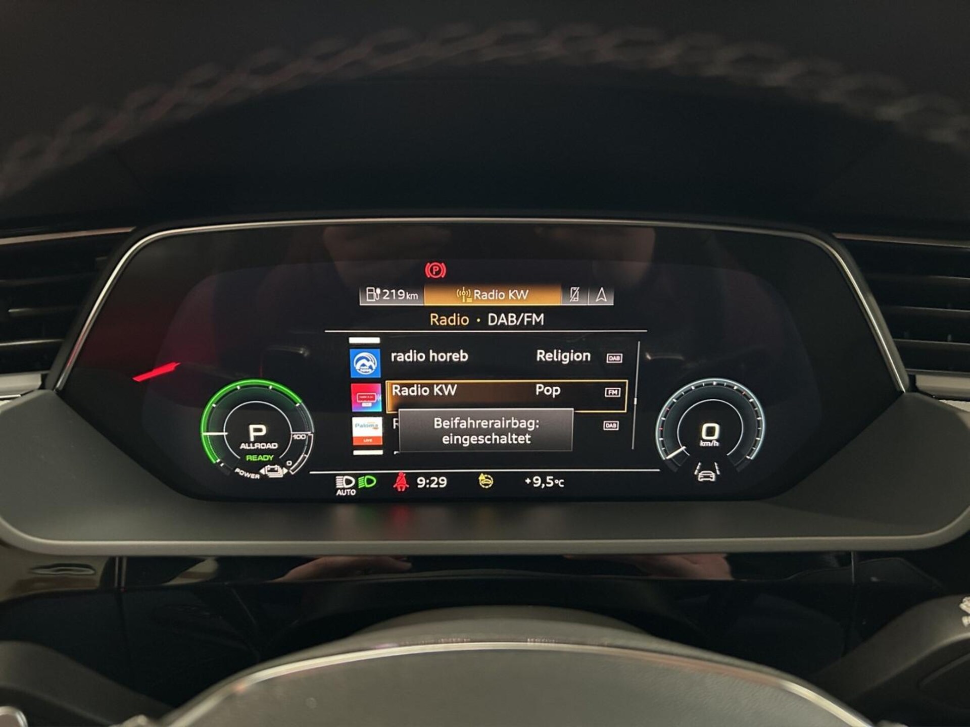 Audi Q8 Sportback e-tron S line