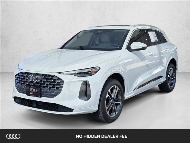 2025 Audi Q5 40 Premium's photo
