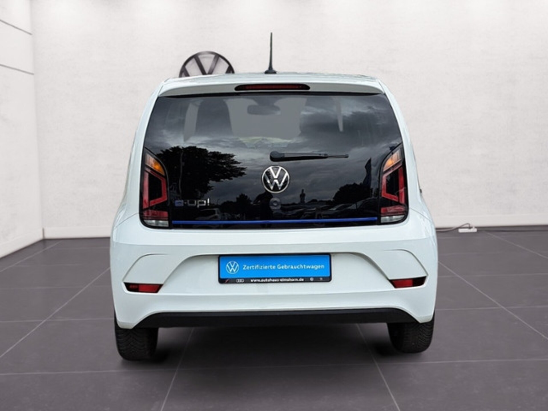 Volkswagen e-up! UNITED