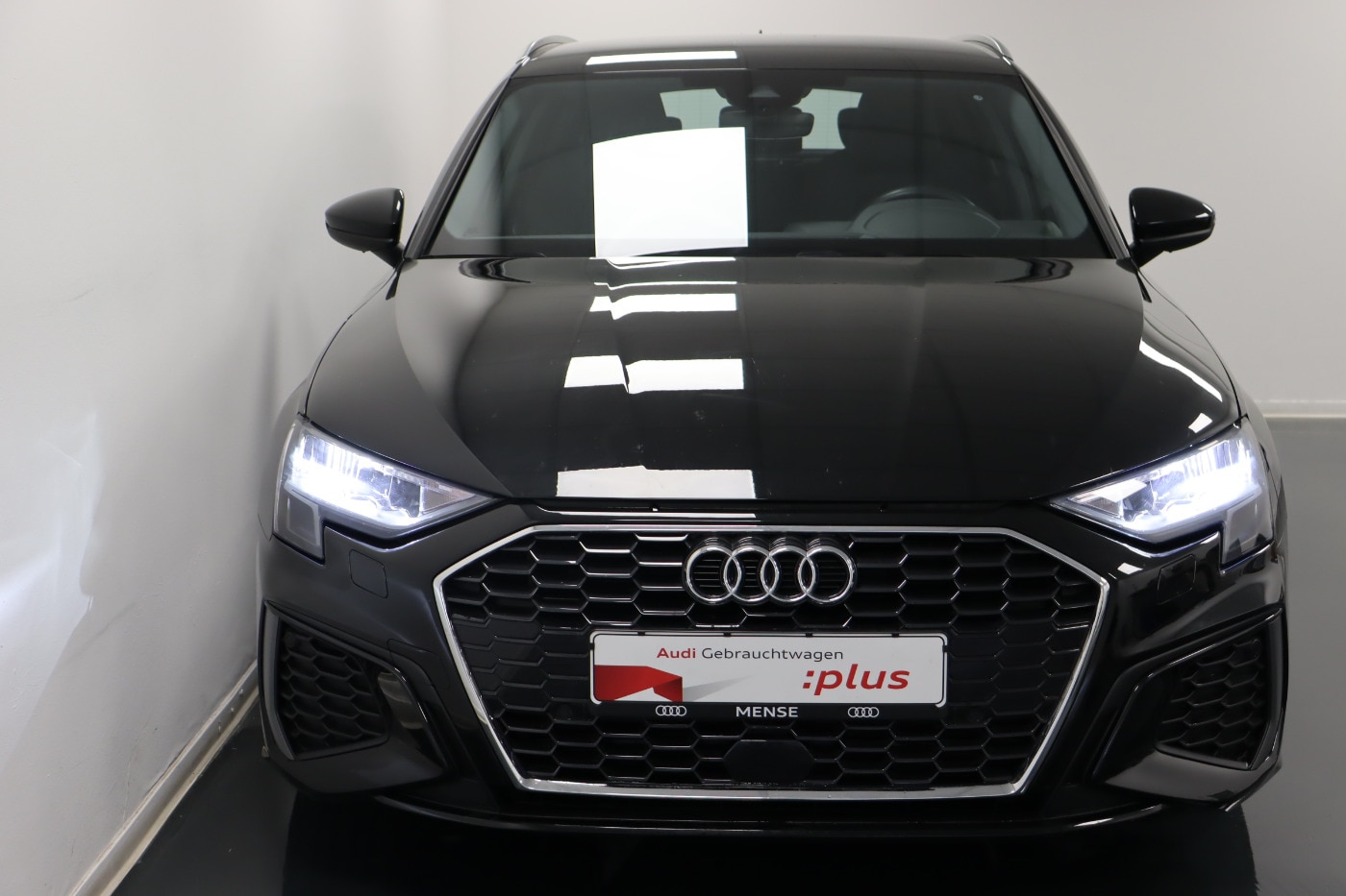 Image about Audi A3 Sportback S line 35 TDI S tronic