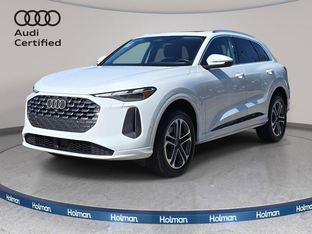 2025 Audi Q5 40 Premium's photo
