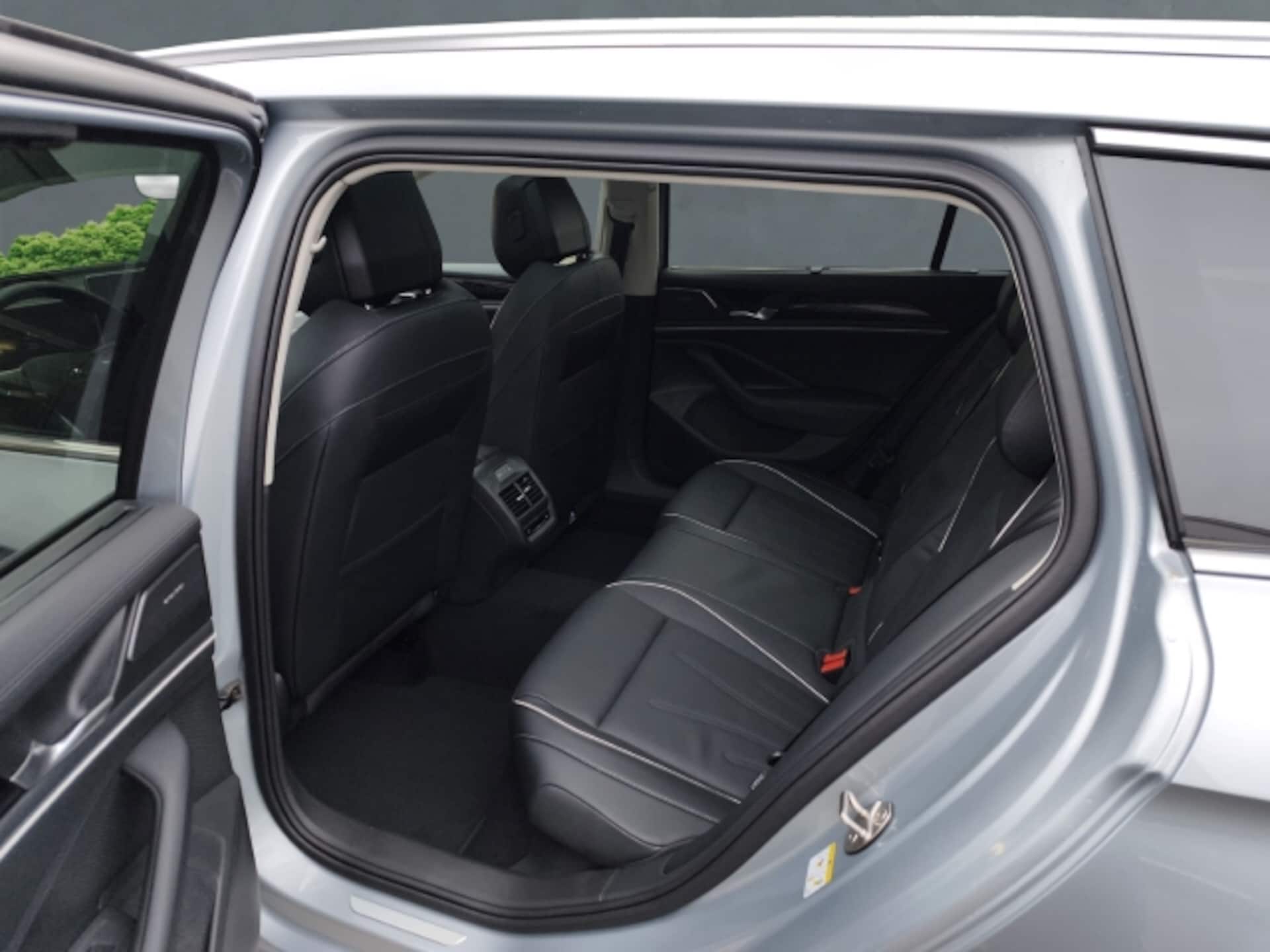Volkswagen Passat Elegance