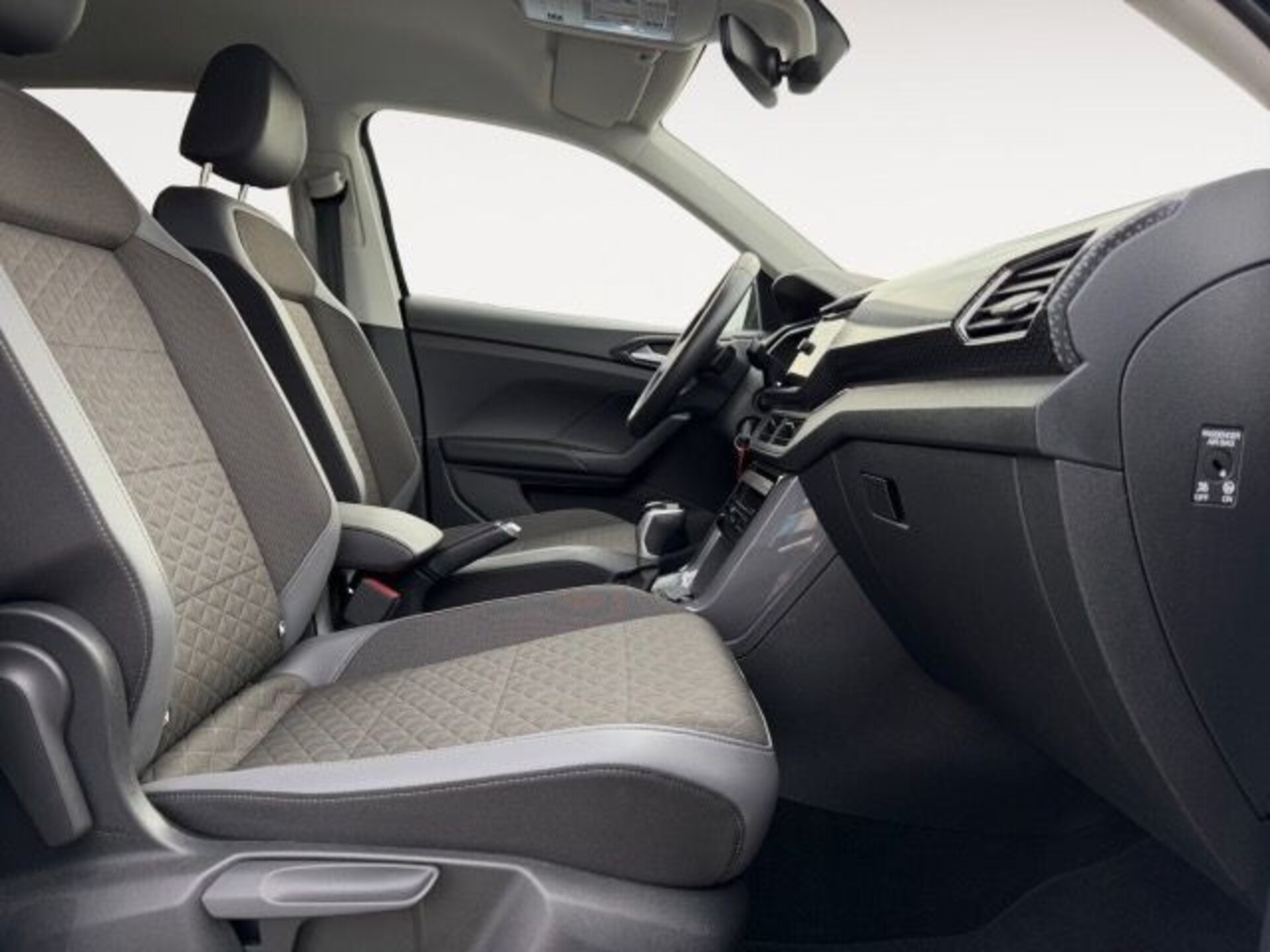 Volkswagen T-Cross Style