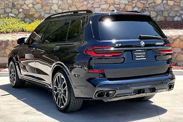 2024 BMW X7