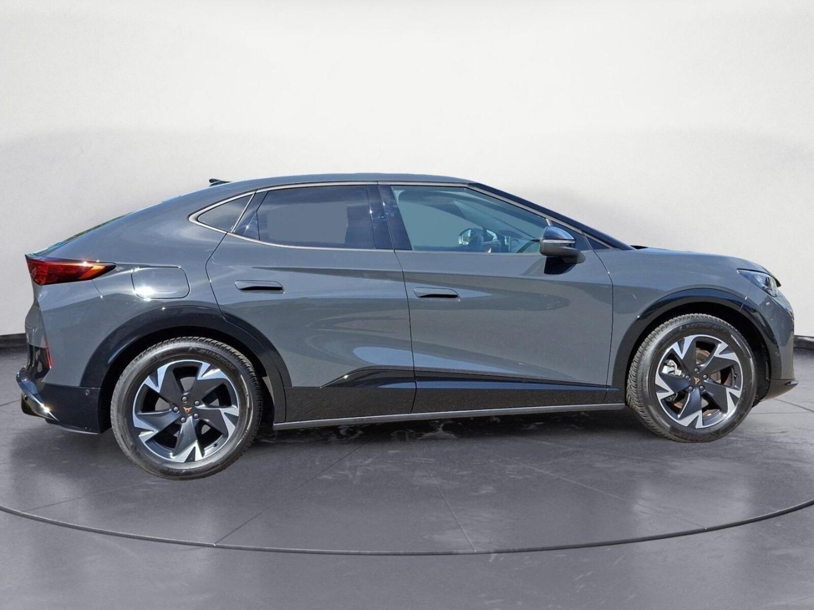 CUPRA Tavascan – Bild 6