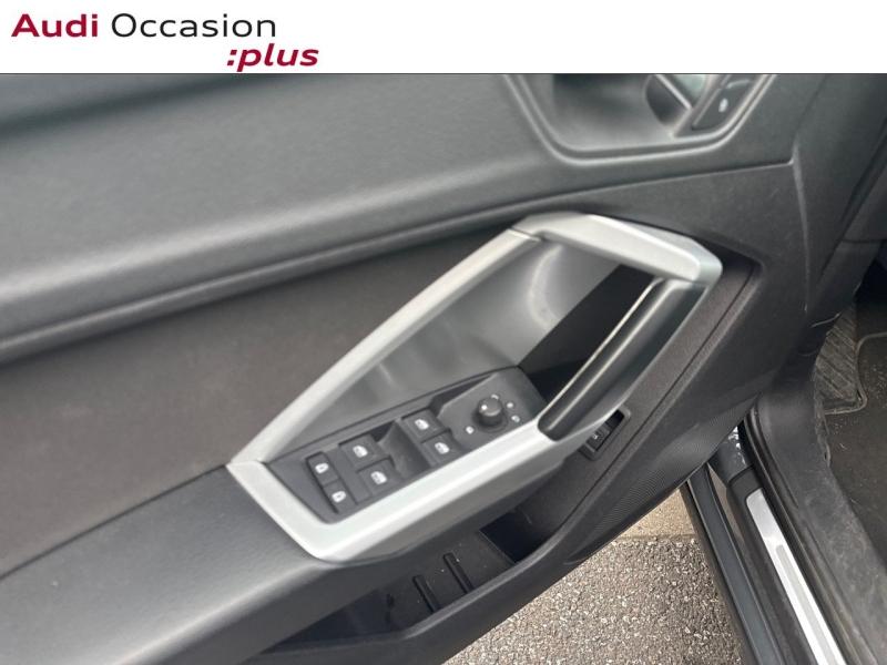 Image about Audi Q3 Design Luxe 35 TFSI 110 kW (150 ch) 6 vitesses