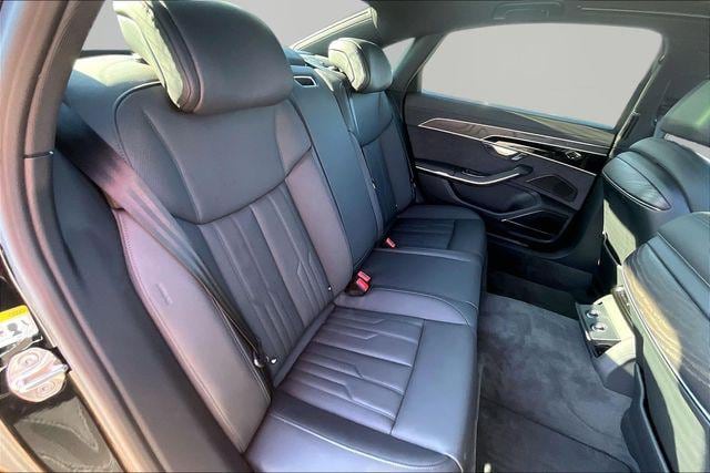 2025 Audi A8 Base - Photo 29
