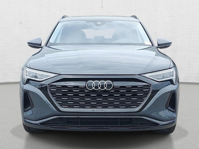2024 Audi Q8 e-tron