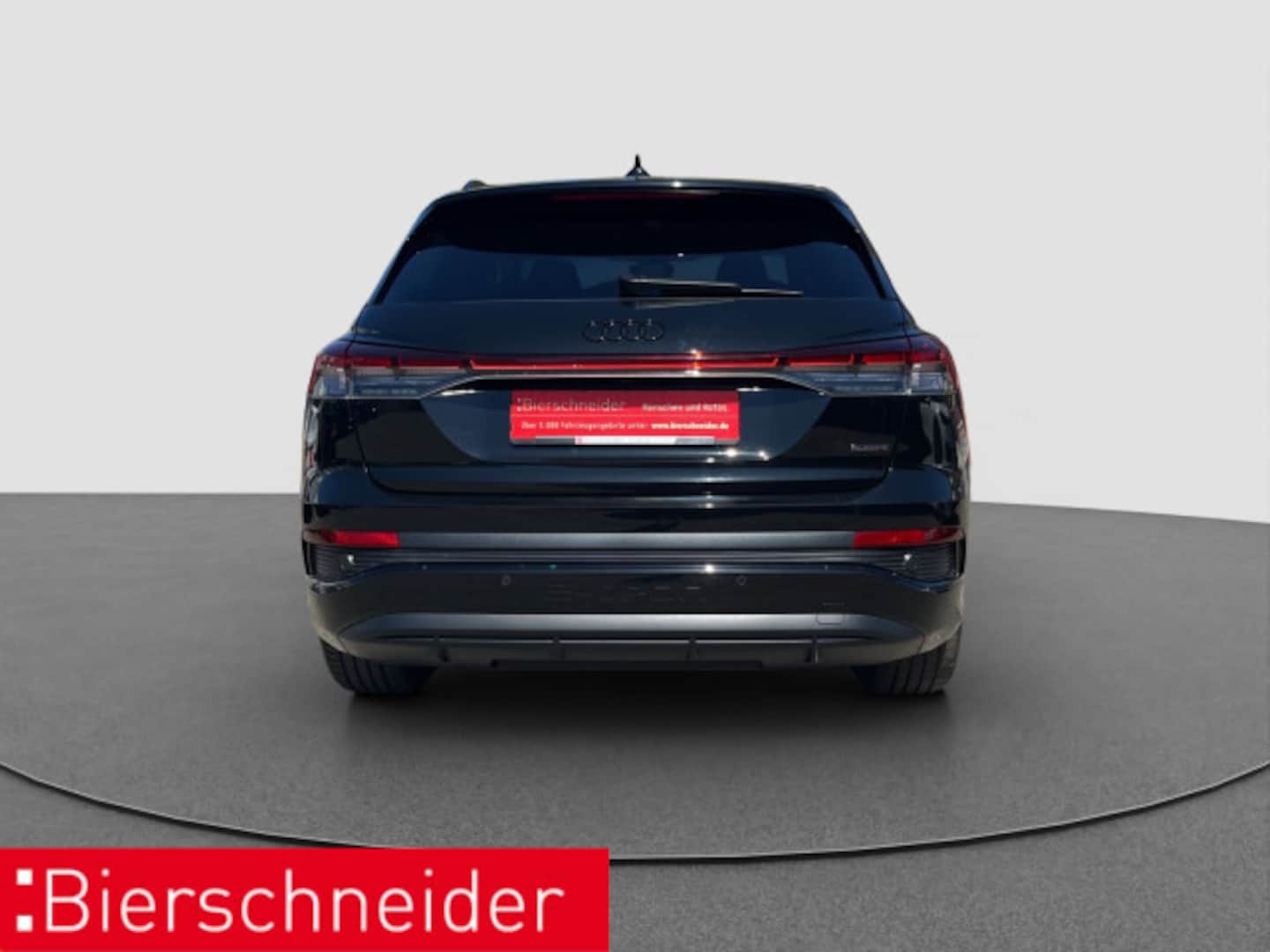 Bild über Audi Q4 e-tron 45 e-tron quattro - für weitere Informationen kontaktieren Sie den Audi Partner