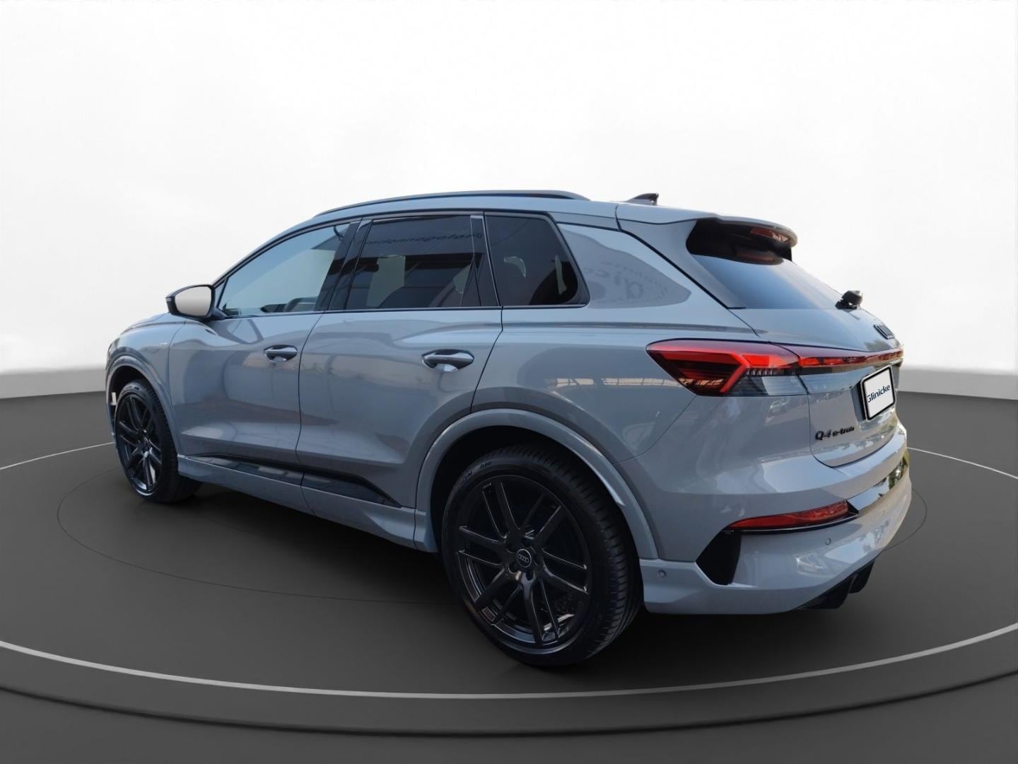 Bild über Audi Q4 SUV e-tron e-tron quattro 220 kW - für weitere Informationen kontaktieren Sie den Audi Partner