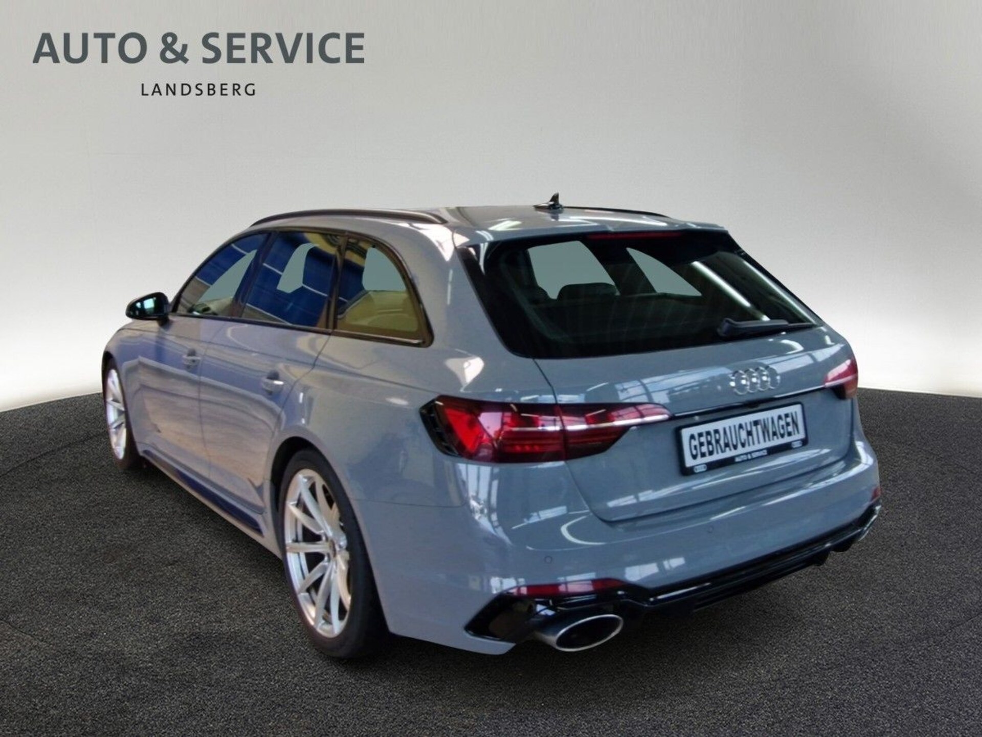 Audi RS 4 Avant