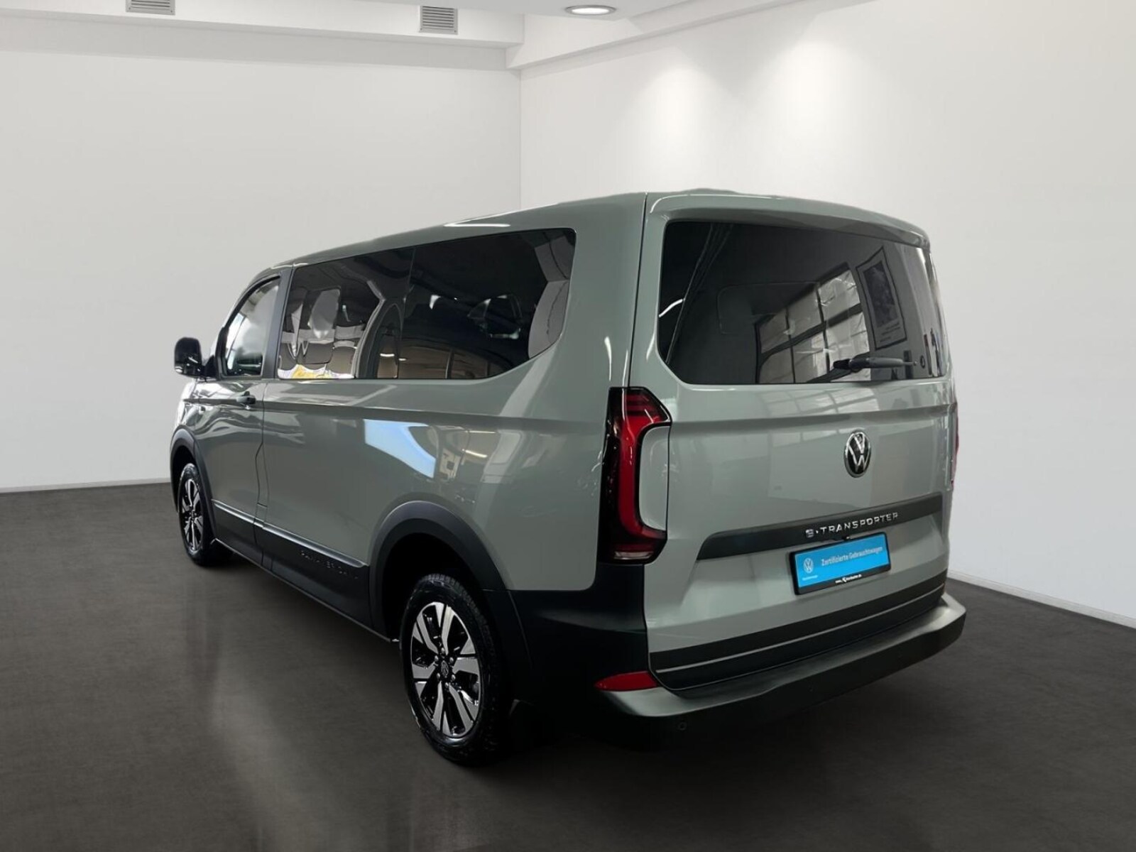 Volkswagen Transporter Kombi kurzer Radstand – Bild 8