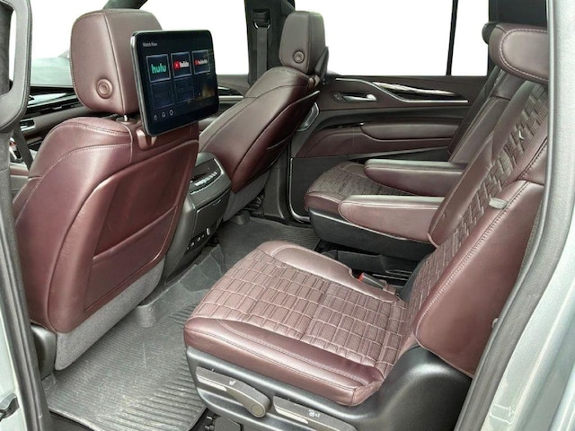 2024 Cadillac Escalade ESV V-Series - Photo 17