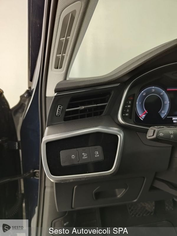 Image about Audi A6 Avant Business Sport 40 TDI quattro 150 kW (204 CV) S tronic