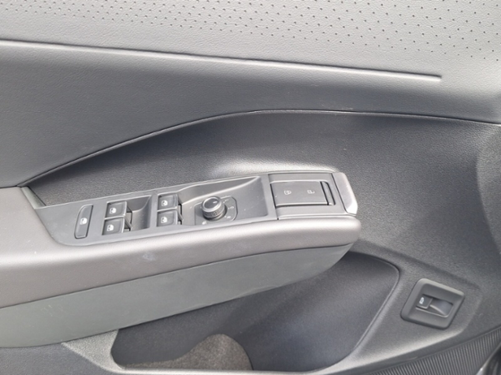 Volkswagen T-Roc – Bild 11