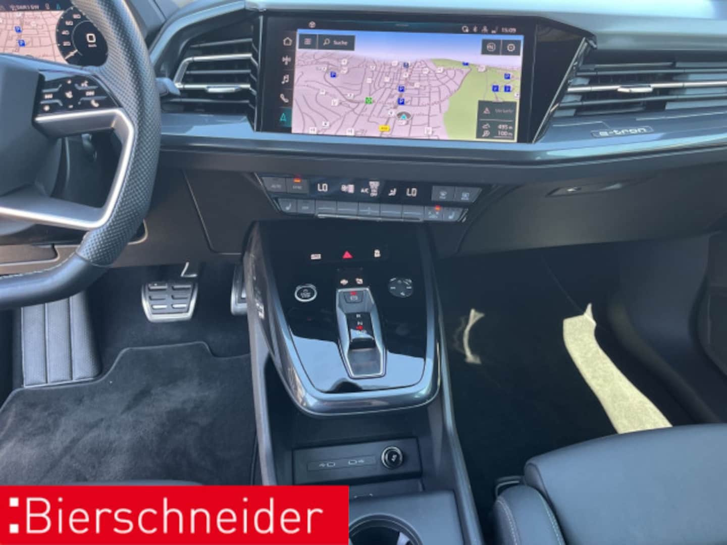 Bild über Audi Q4 e-tron 45 e-tron quattro - für weitere Informationen kontaktieren Sie den Audi Partner