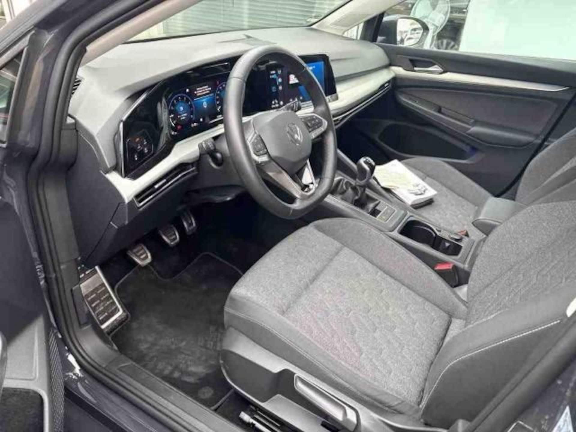 Volkswagen Golf MOVE