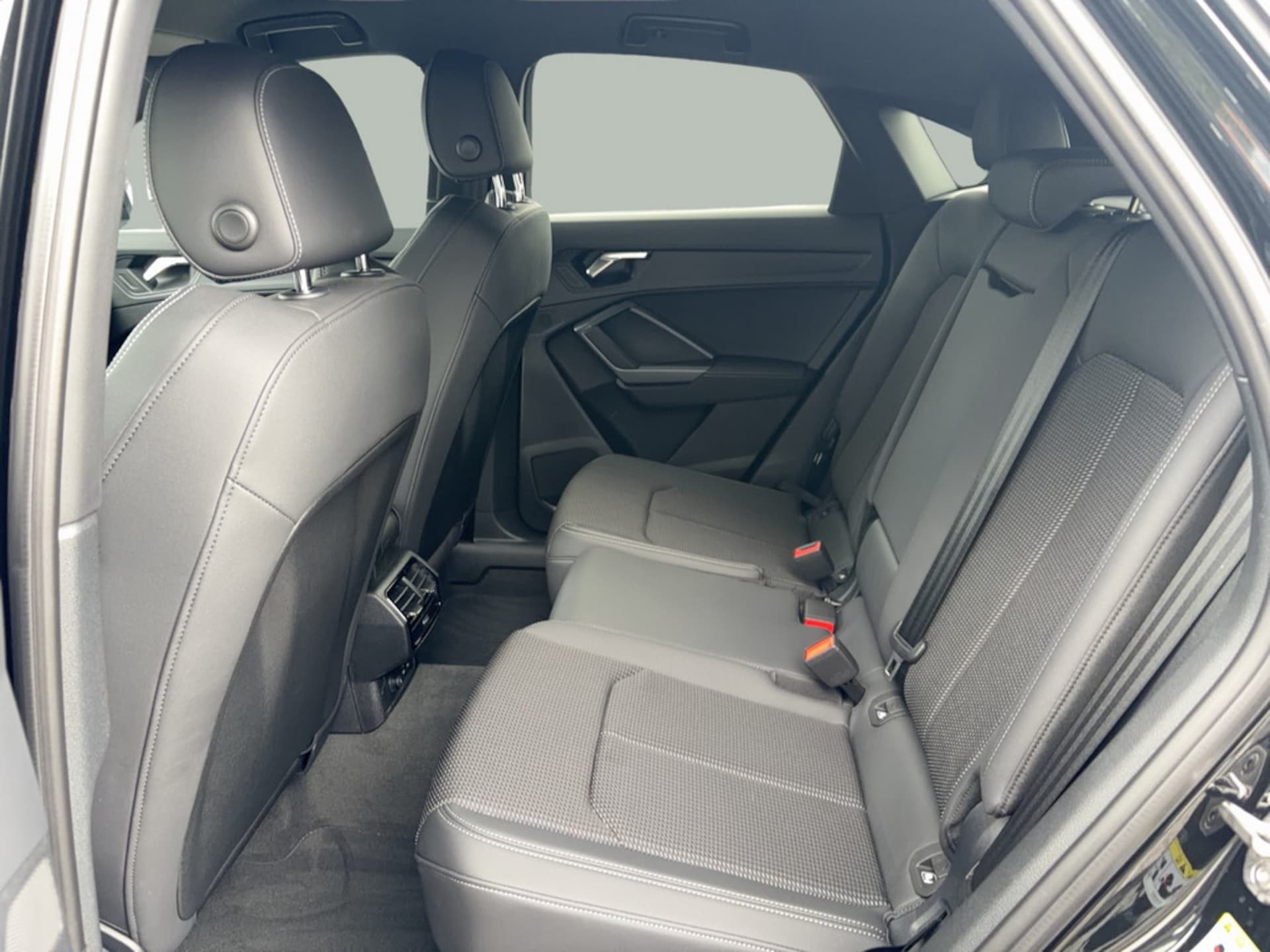 Audi Q3 Sportback S line