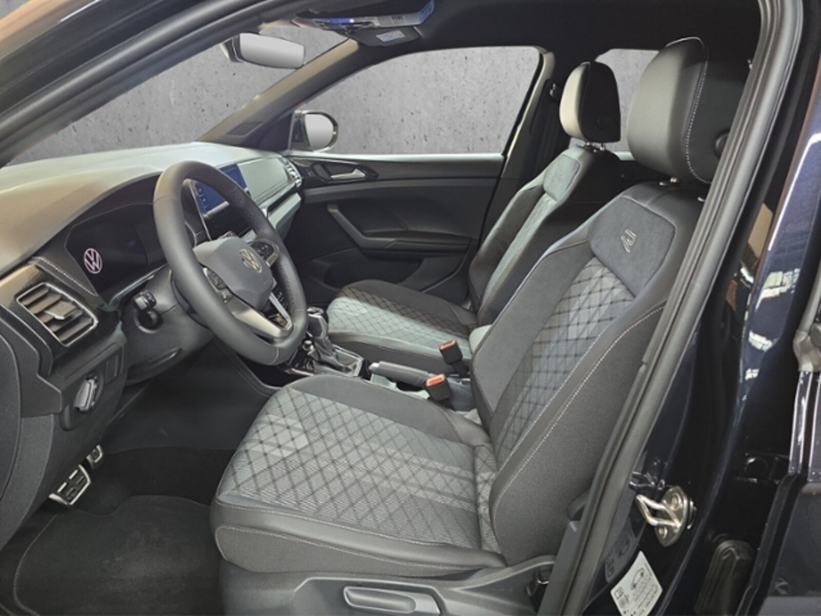 Volkswagen T-Cross – Bild 8