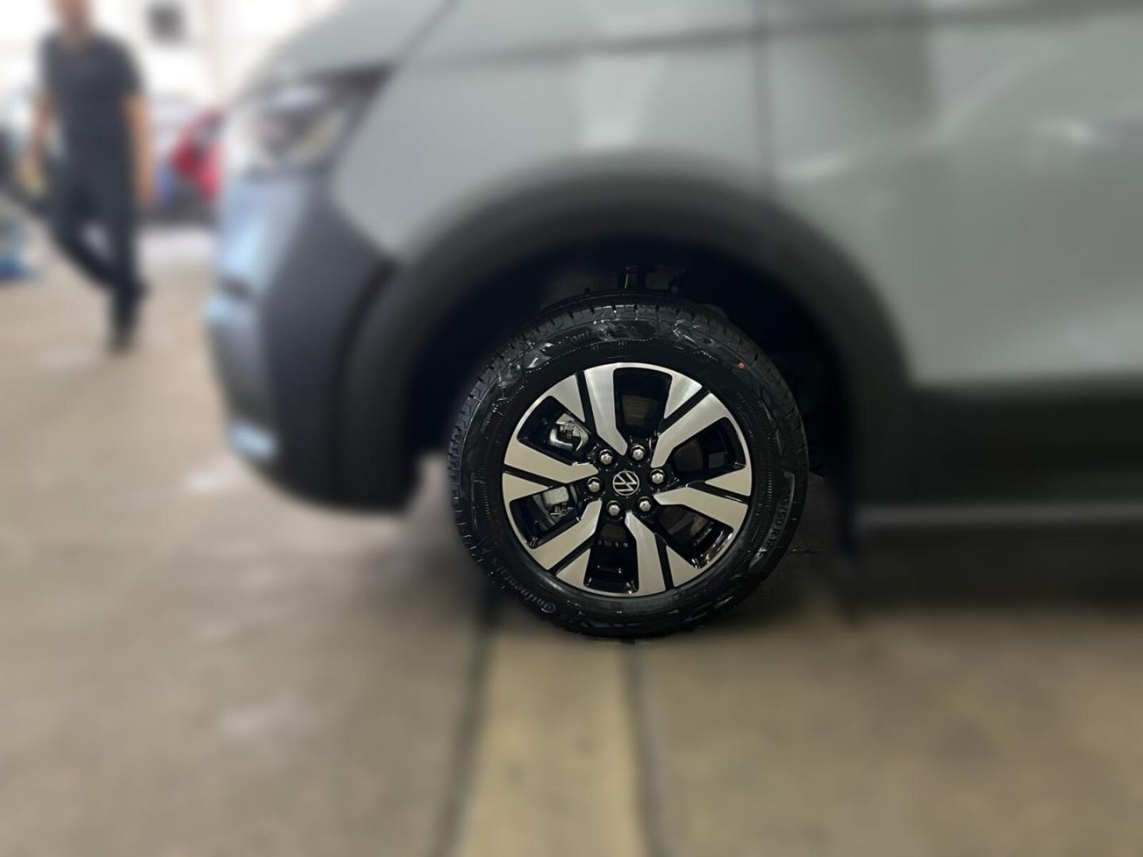Volkswagen Transporter Kombi kurzer Radstand – Bild 11