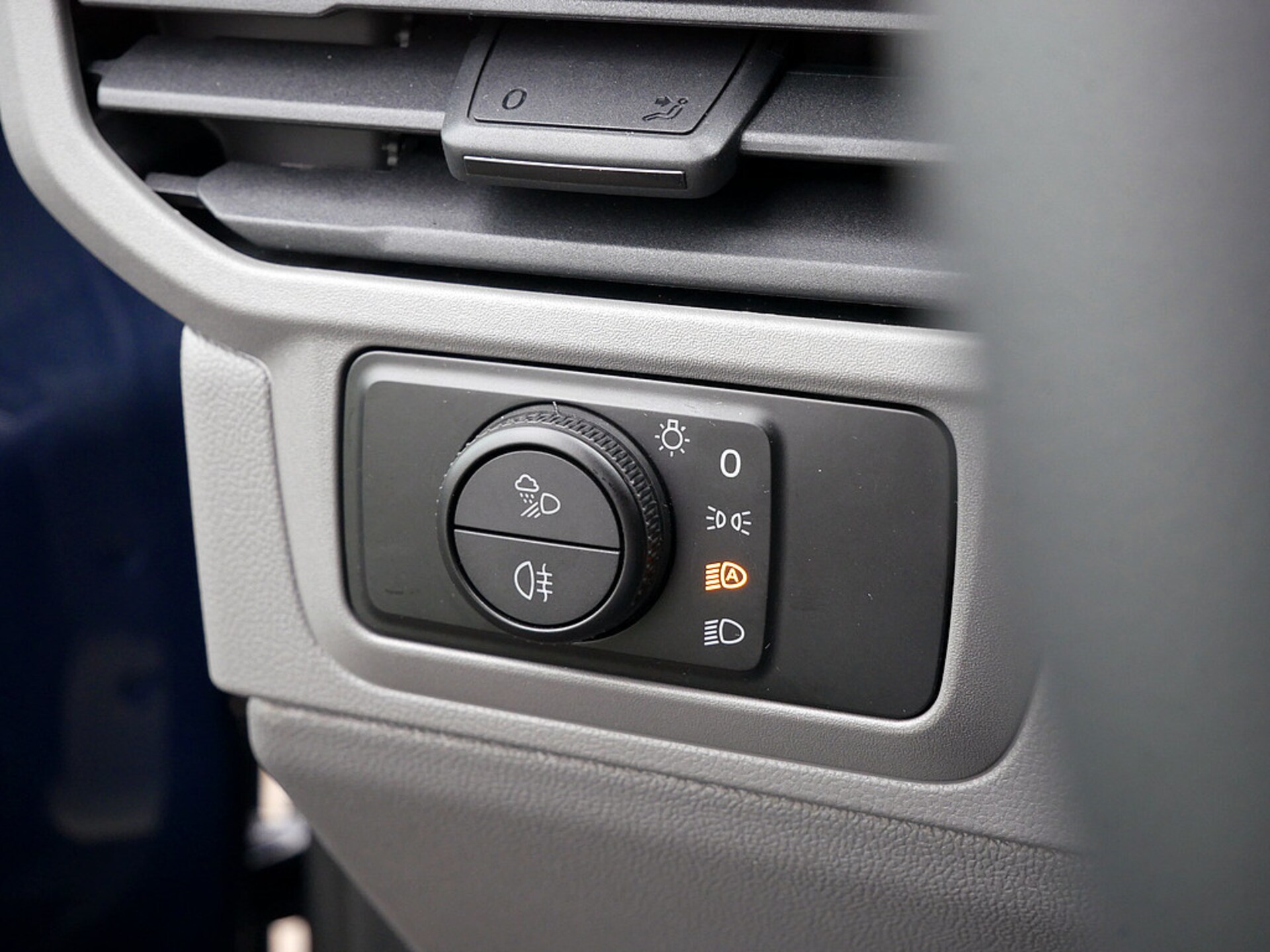 Volkswagen Transporter Kasten kurzer Radstand