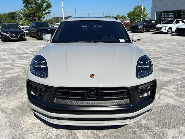 2023 Porsche Macan