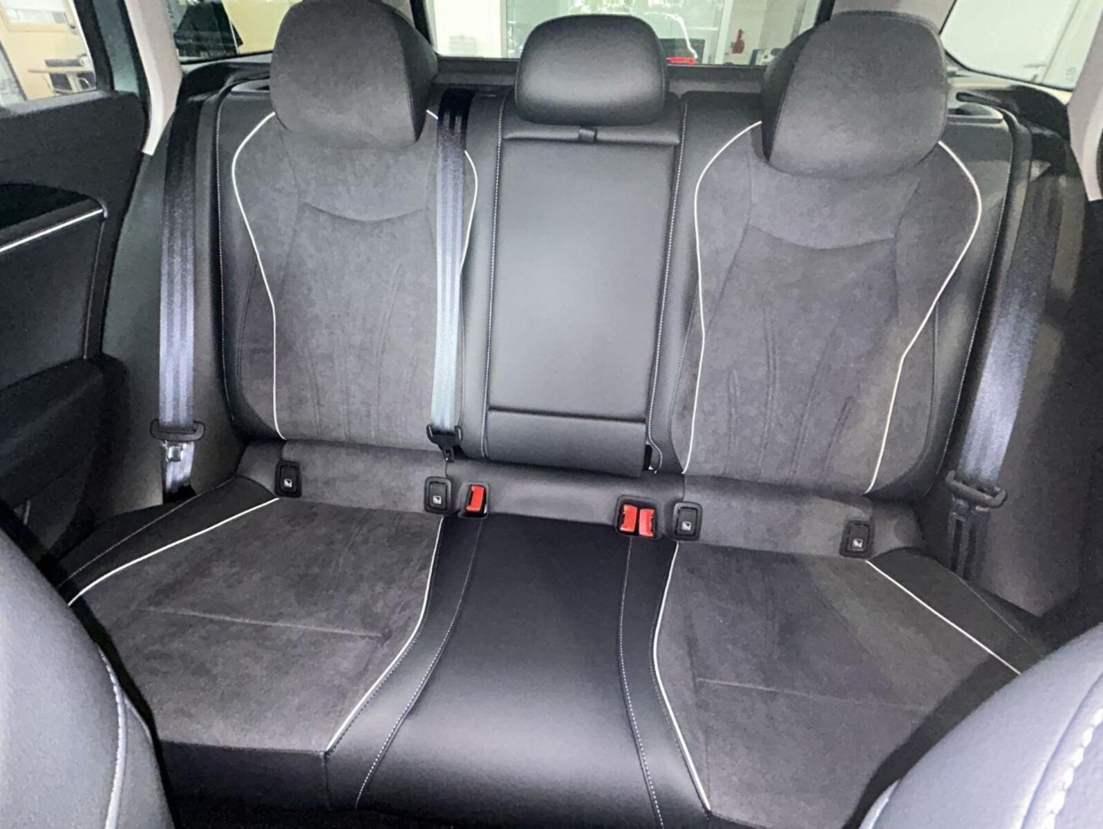 Volkswagen Passat – Bild 11