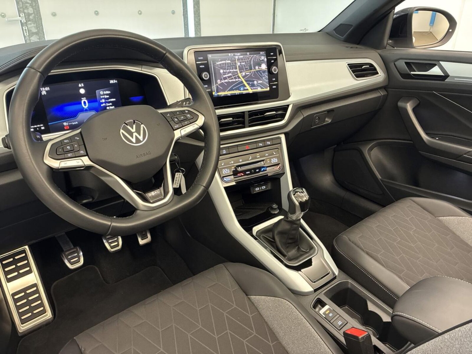 Volkswagen T-Roc Cabriolet – Bild 6