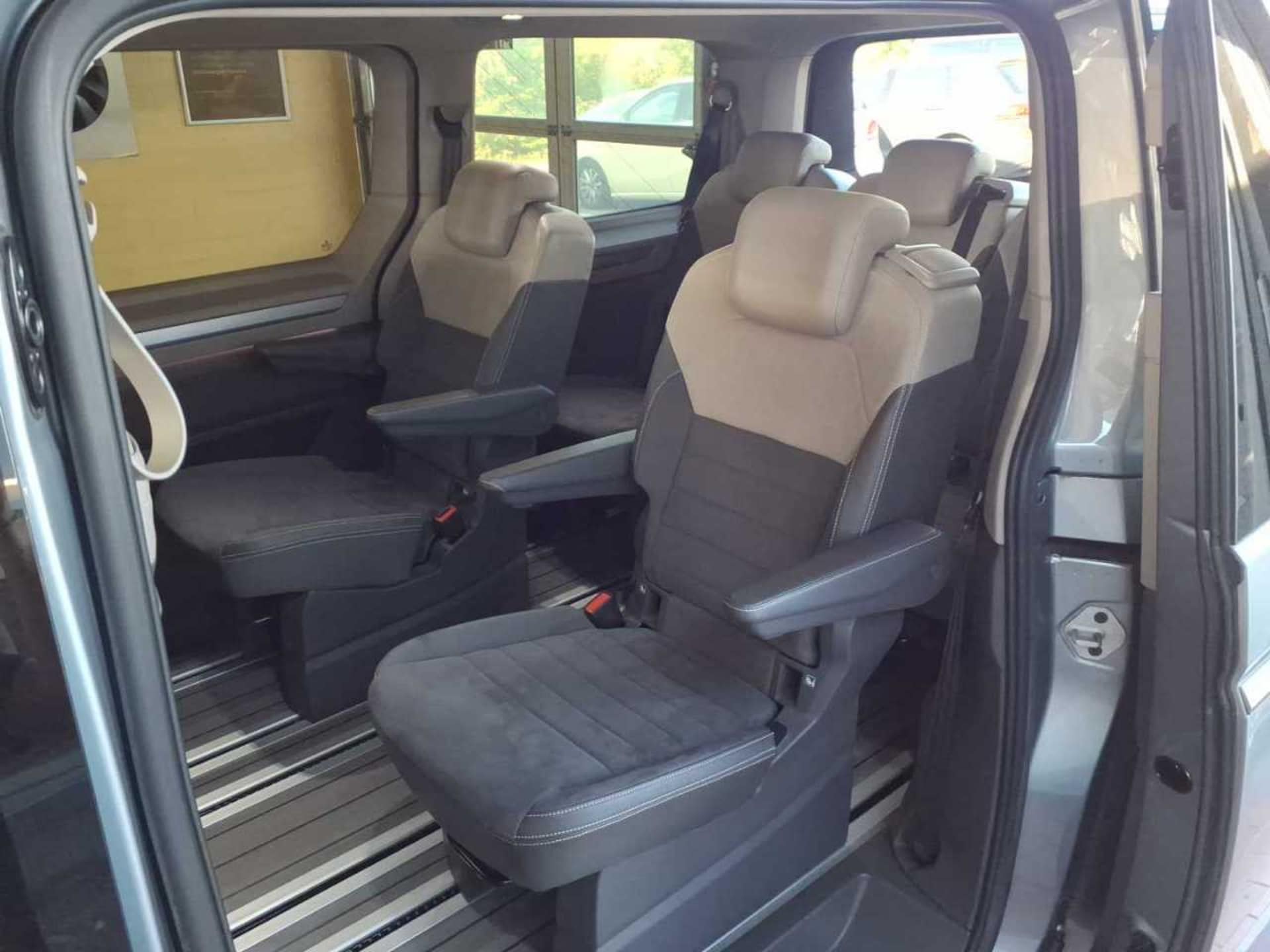 Volkswagen Multivan Langversion Style