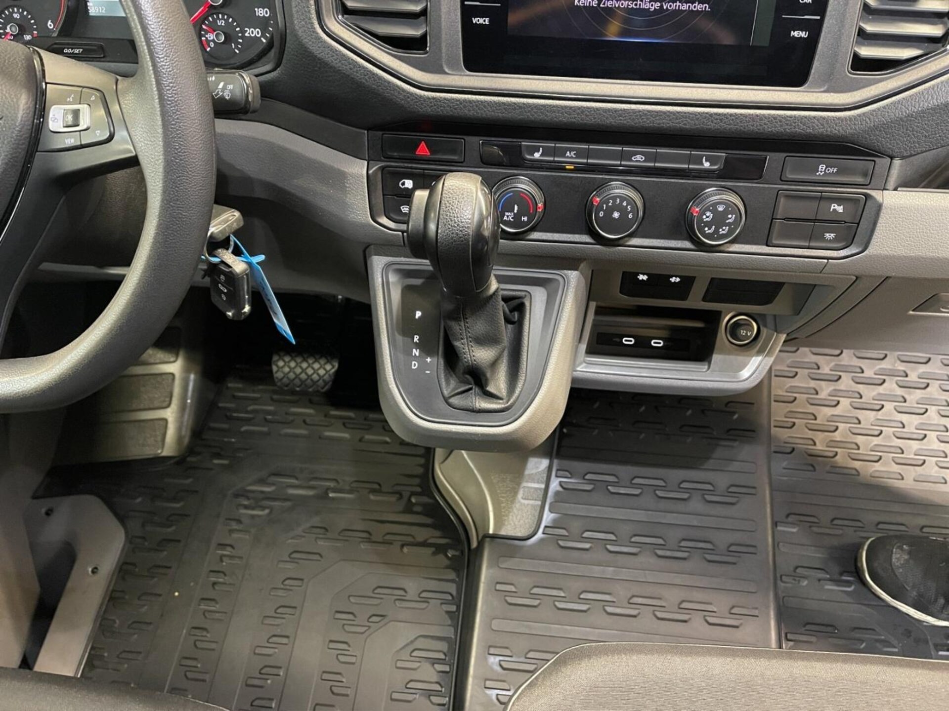 Volkswagen Crafter Kasten mittlerer Radstand