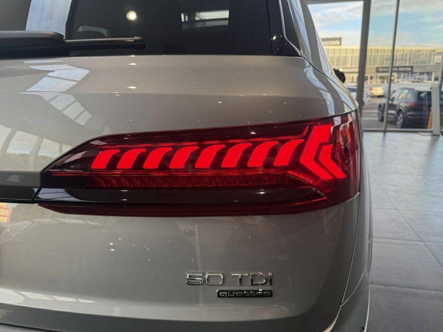 Image about Audi Q7 S line 50 TDI quattro tiptronic