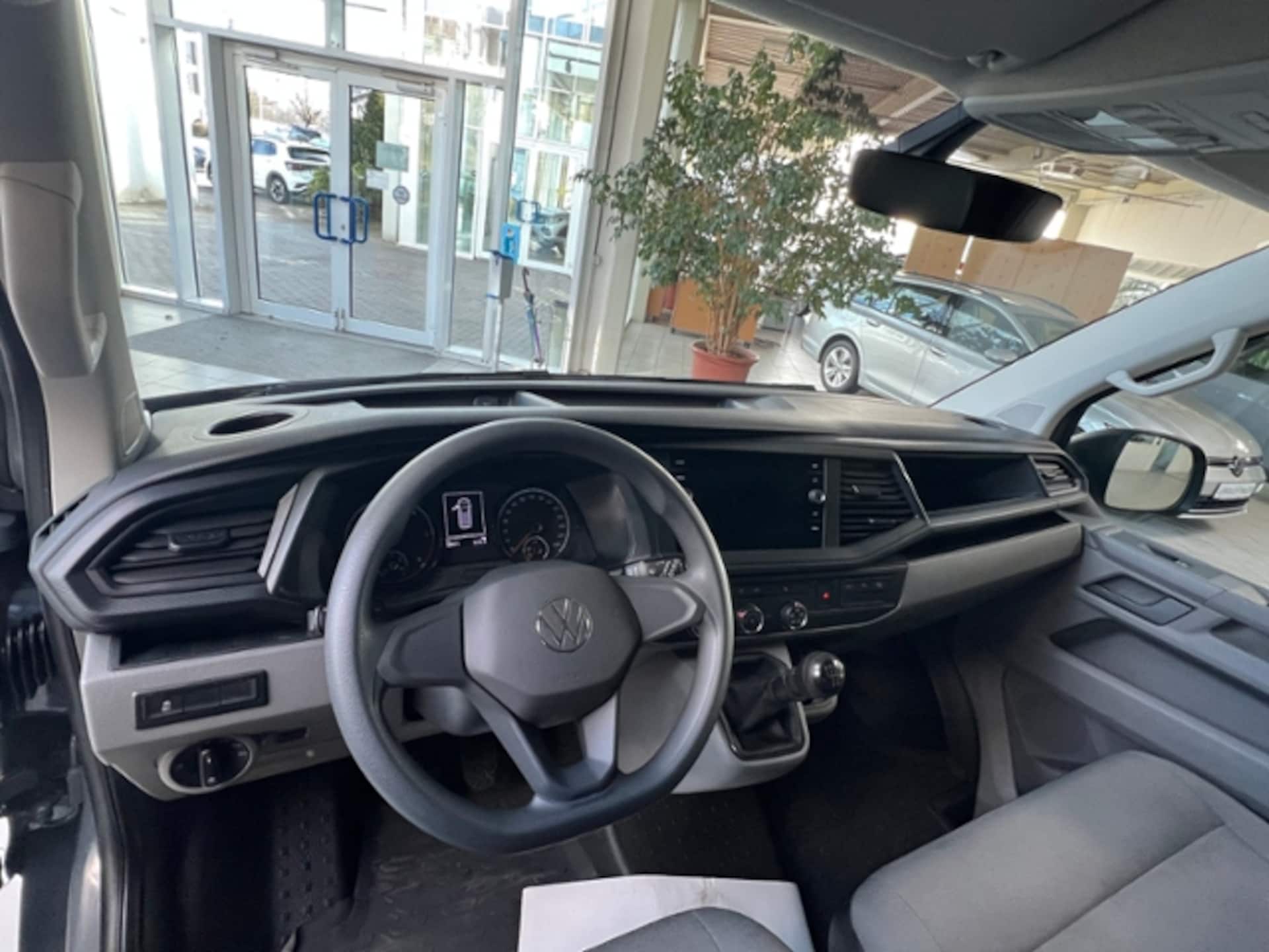 Volkswagen T6.1 Transporter Kasten kurzer Radstand