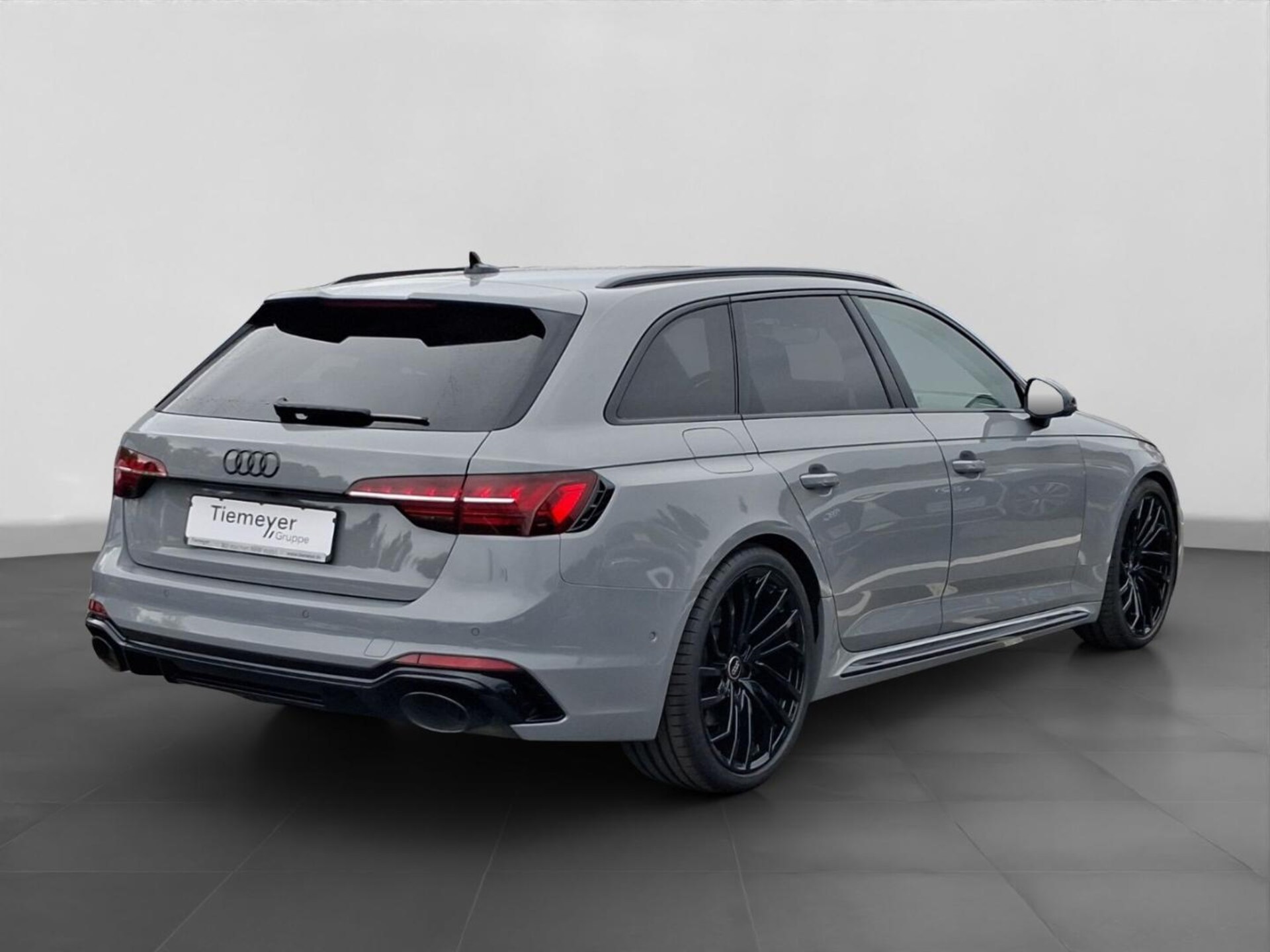 Audi RS 4 Avant