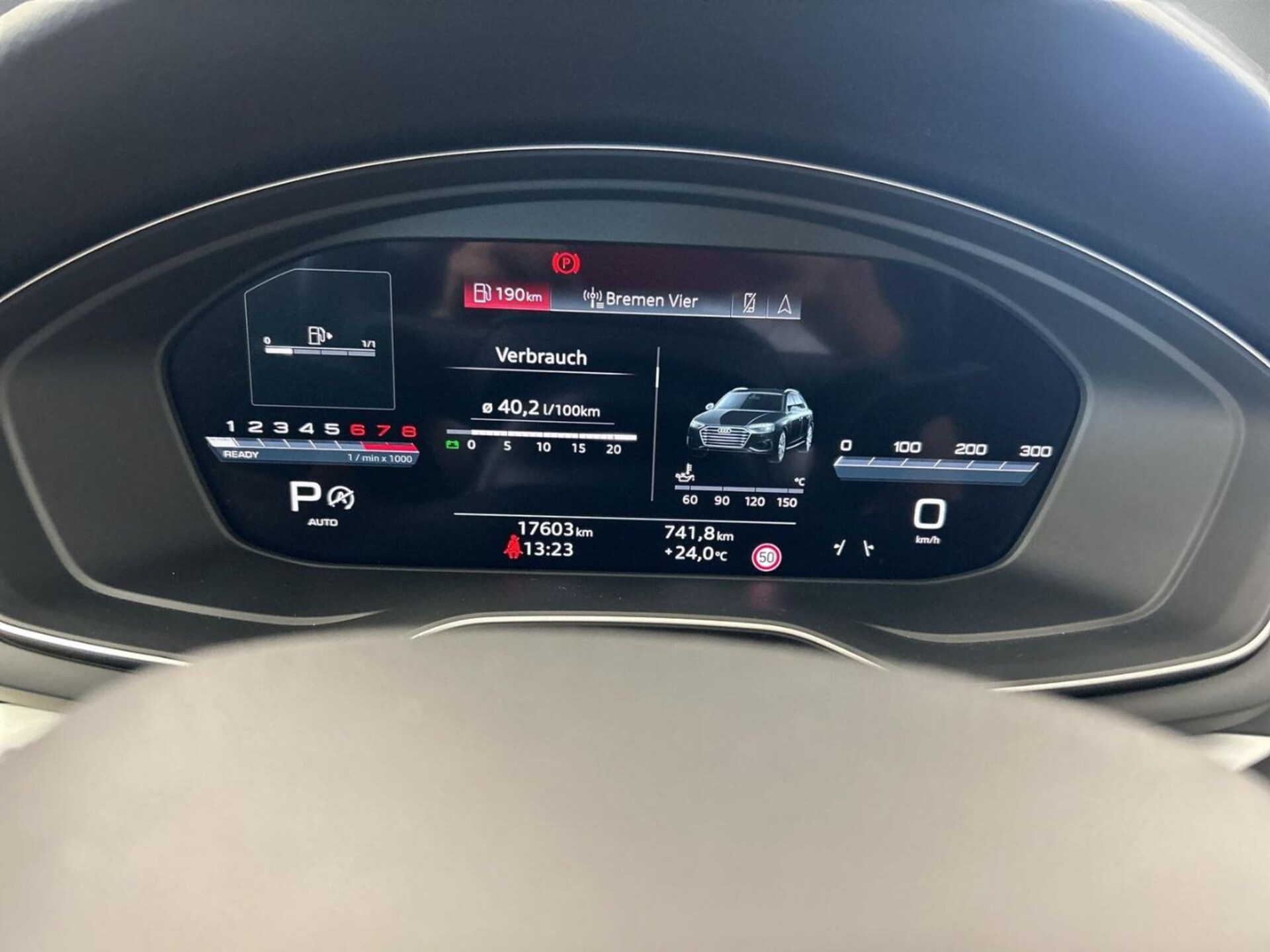 Audi A4 Avant S line