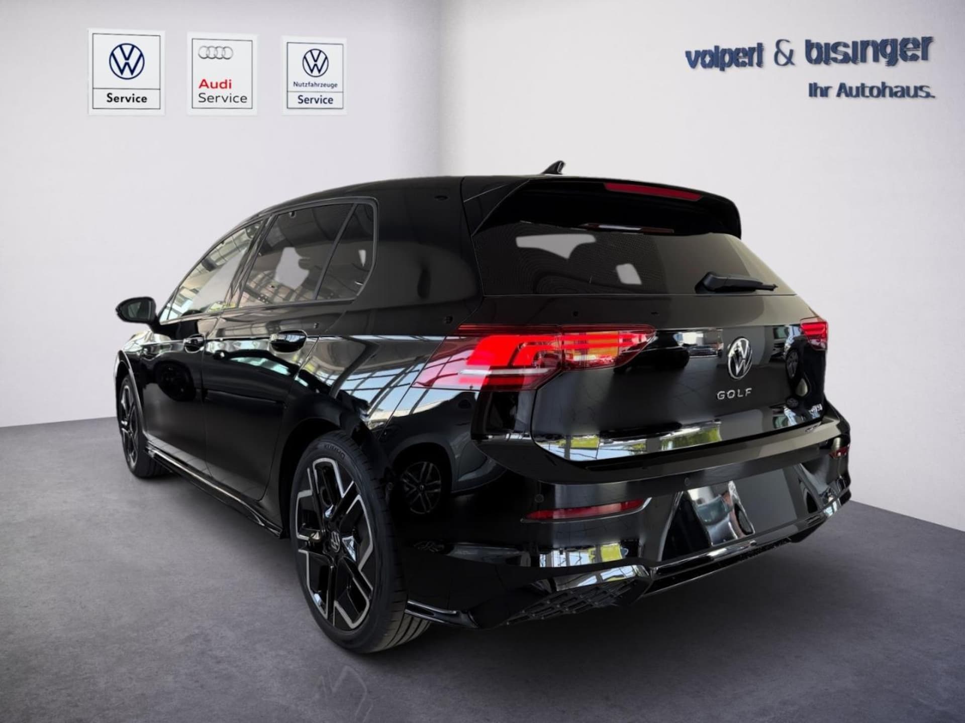 Volkswagen Golf R-Line