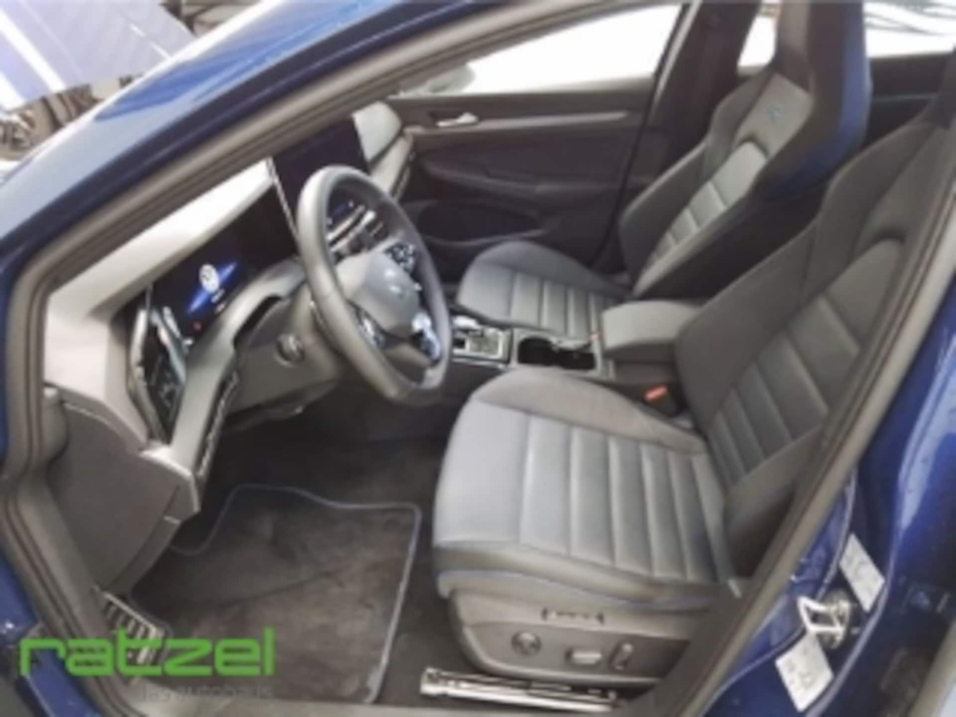 Volkswagen Golf R